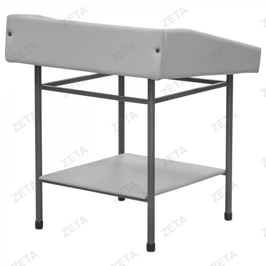 Стол пеленальный с дополнительной полкой