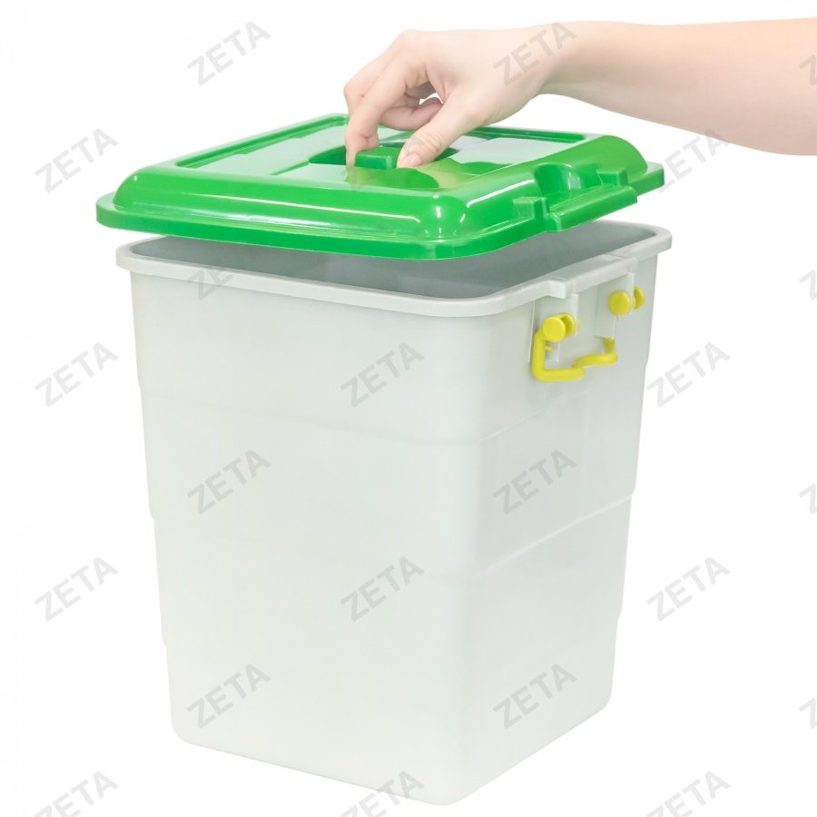 Контейнер цветной с крышкой (21 л.)