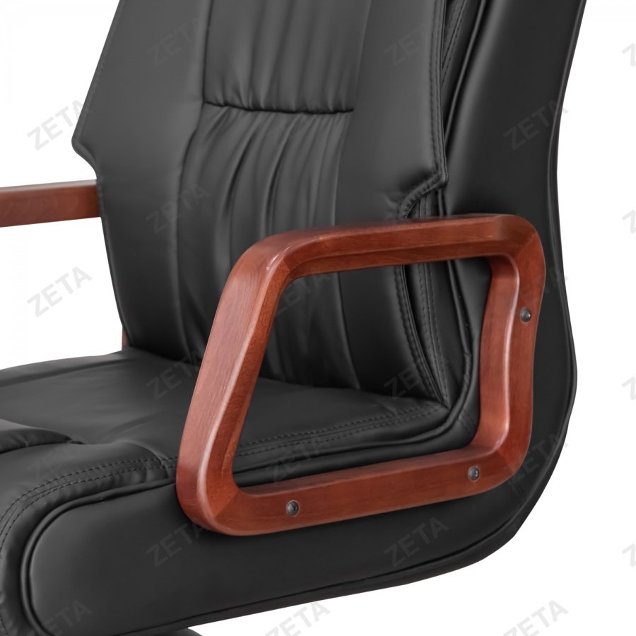 Кресло "Батыр" деревянная крестовина (колёса на выбор)