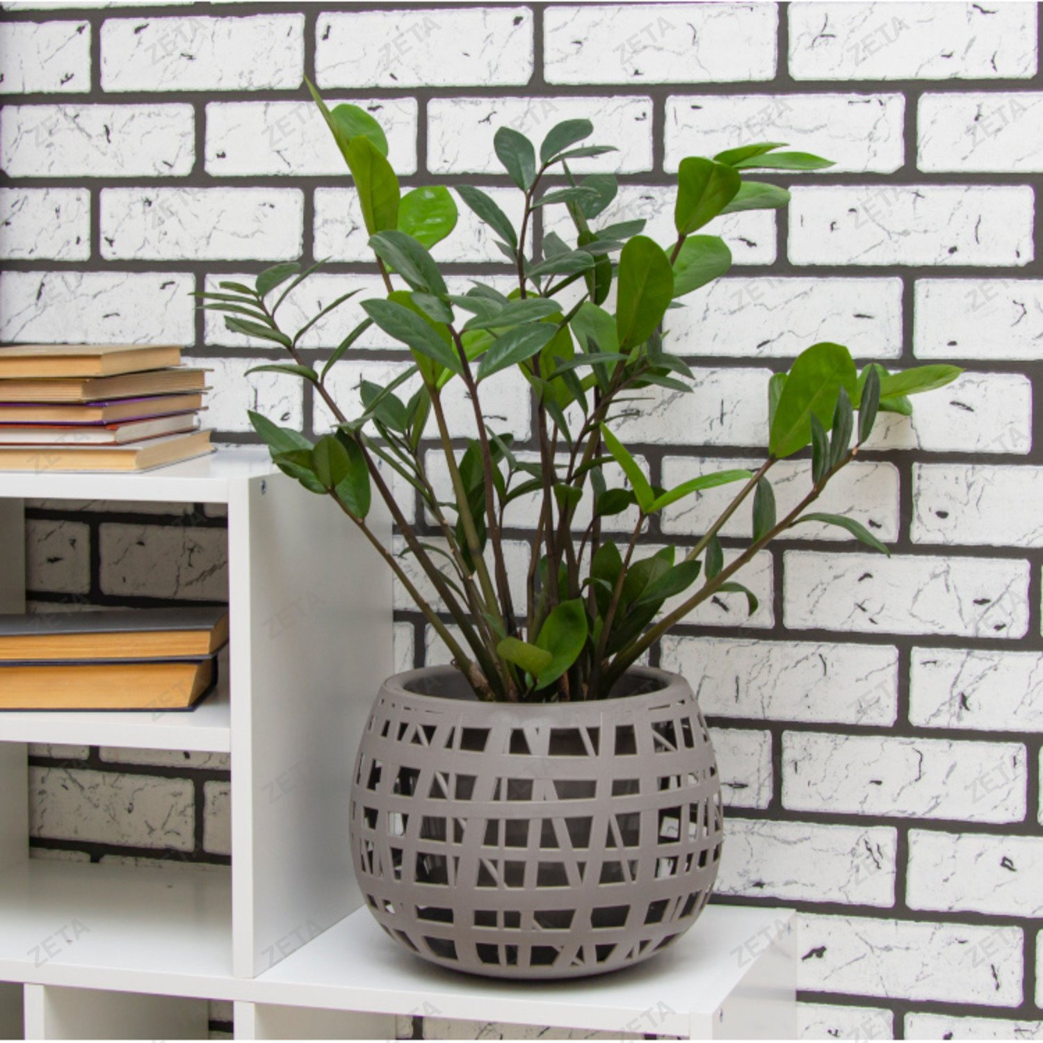 Кашпо 4 л. 290 мм. "Xaoc" М 3142