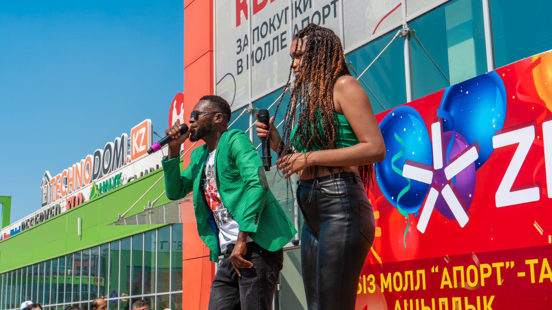 ZETA в молл Апорт (13).jpg