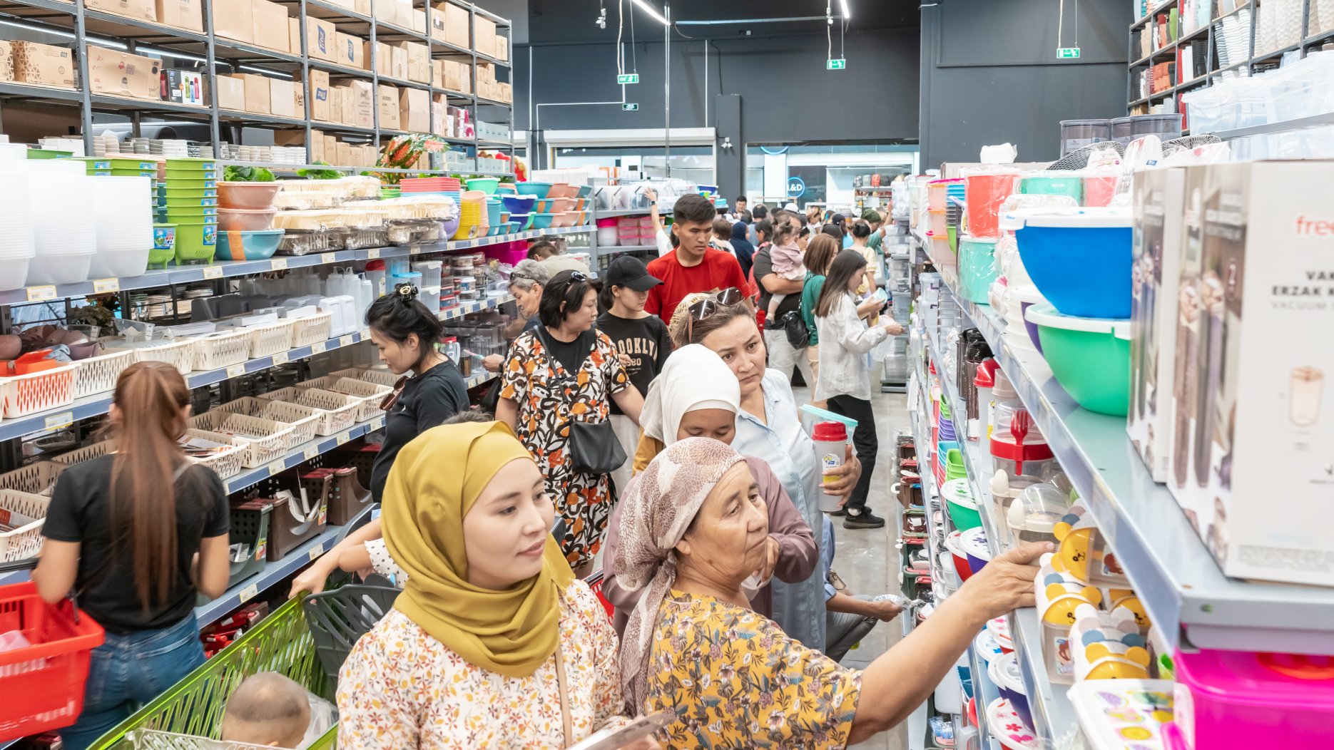 ZETA в молл Апорт (1).jpg